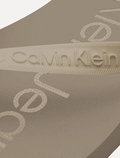 Chinelo Calvin Klein Jeans Silk Khaki Logo Básico Cáqui Claro