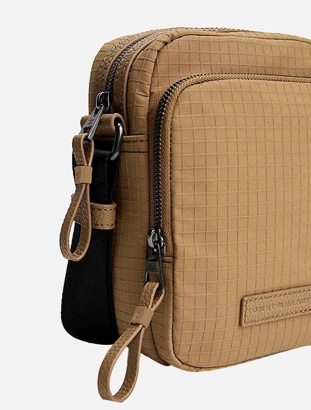 Bolsa Tommy Hilfiger Masculina Casual Tech Mini Shoulder Reporter Marrom