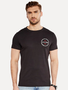 Camiseta Tommy Hilfiger Masculina Columbus Roundle Logo Preta