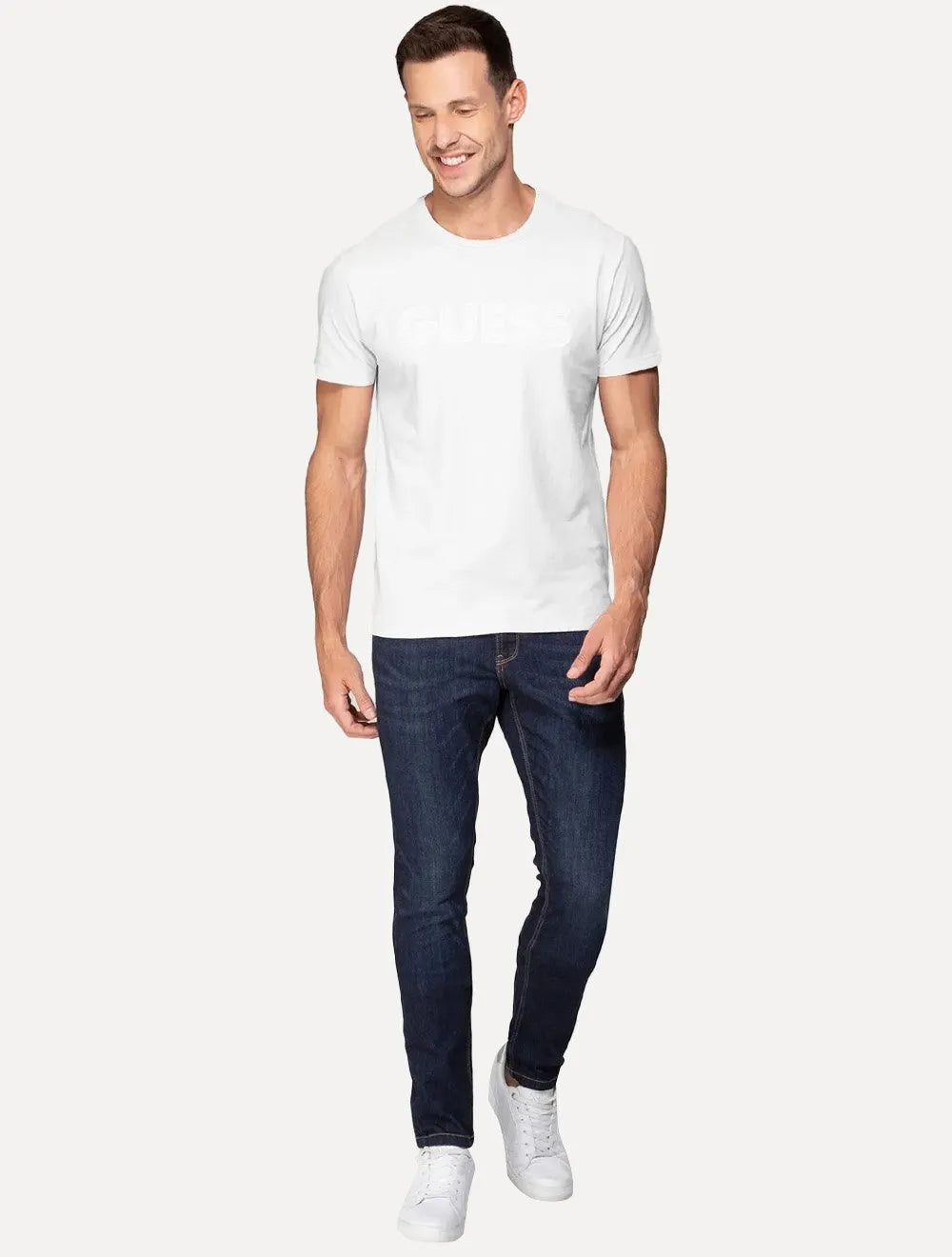 Camiseta Guess Masculina Silk Rubber Logo Branca