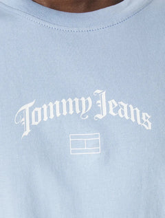 Camiseta Tommy Jeans Masculina Regular Grunge Arch Azul Claro