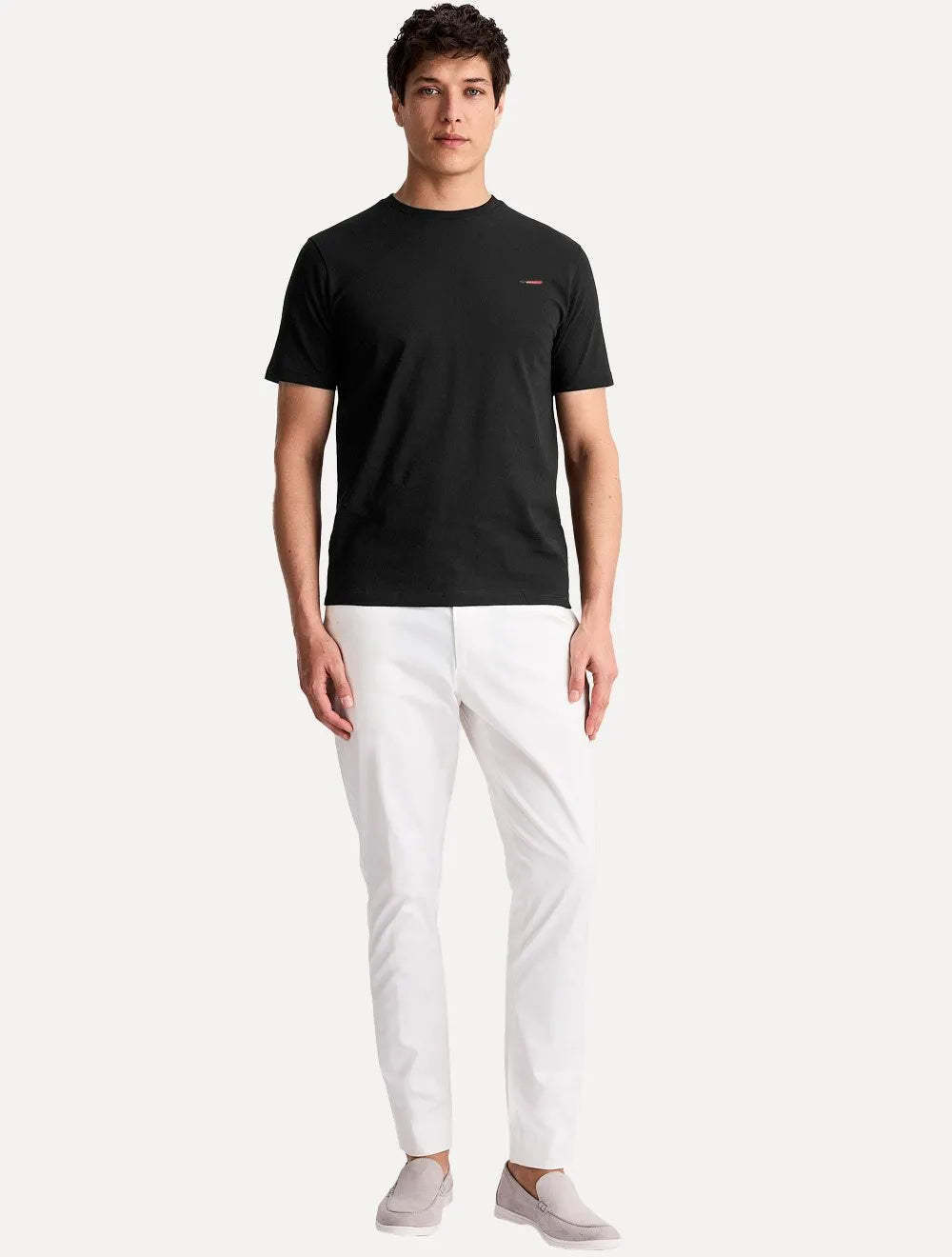 Camiseta Aramis Masculina Estampa Assinatura 1995 Peito Preta