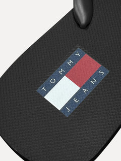 Chinelo Tommy Jeans Rubber Strip Logo Beach Preto