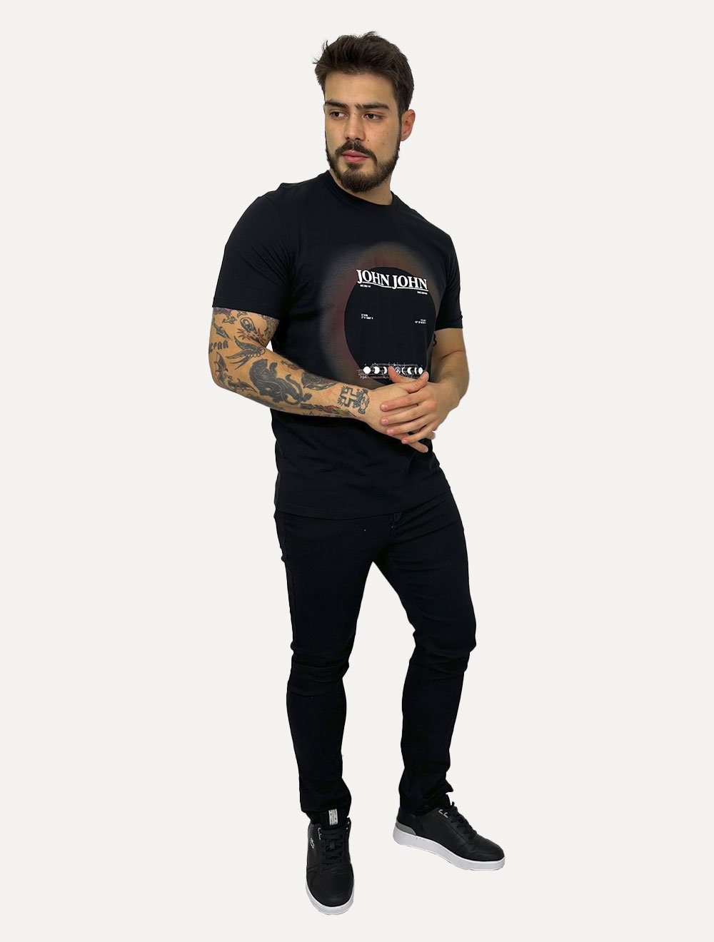 Camiseta John John Masculina Regular Moon Cycle Preta