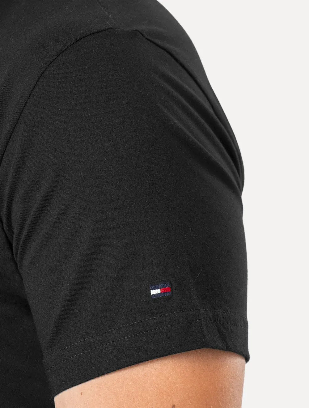 Camiseta Tommy Hilfiger | Core Logo Tee Preta