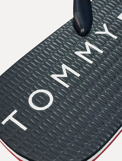 Chinelo Tommy Hilfiger Masculino Rubber Texture Strip Simon 34R Vermelho/Marinho