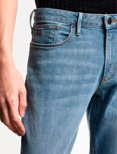 Calça Jeans Empório Armani Masculina J06 Slim Fit  Cintura Regular Azul Claro