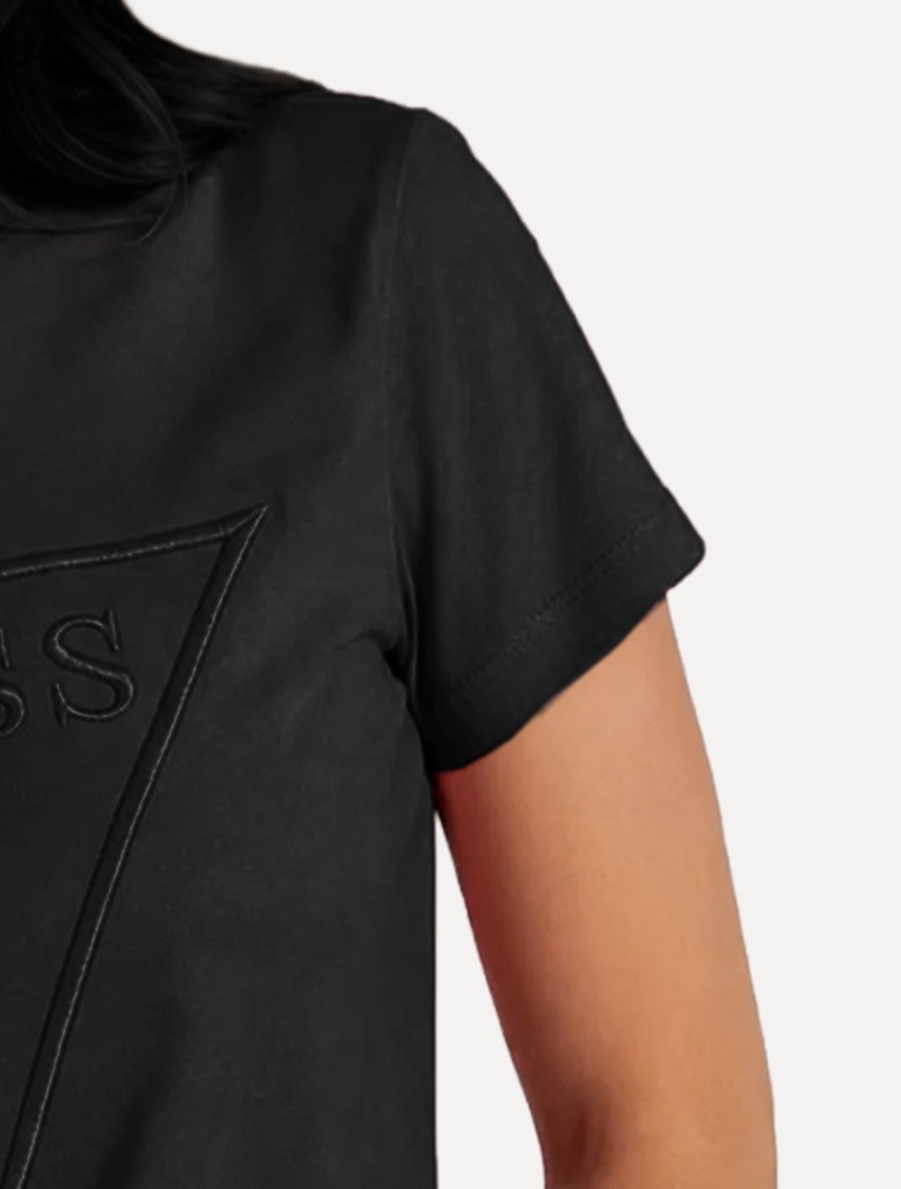 Camiseta Guess Feminina Bust Embroidery Logo Preta