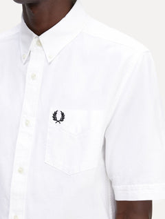 Camisa Fred Perry Masculina Manga Curta Oxford Pocket Black Logo Branca