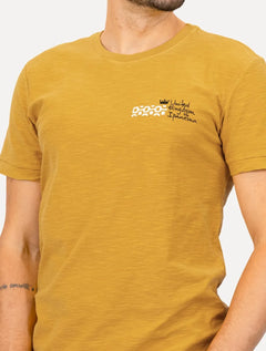 Camiseta Osklen Masculina Slim Rough UKI Calçadão Amarela
