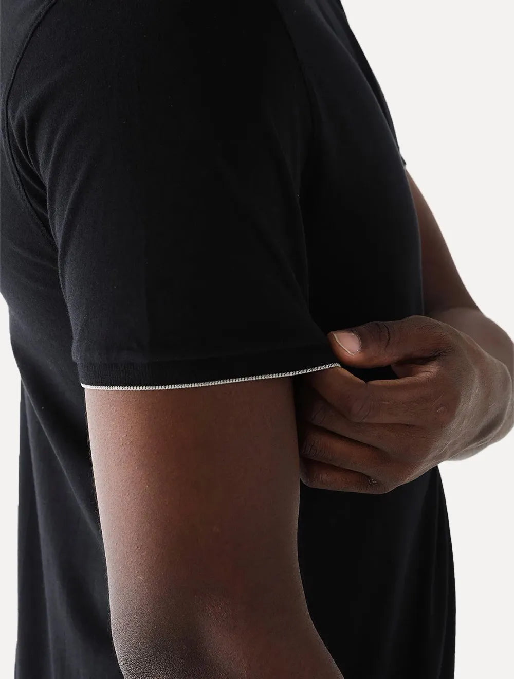 Camiseta Aramis Masculina Grey Friso Gola Preta