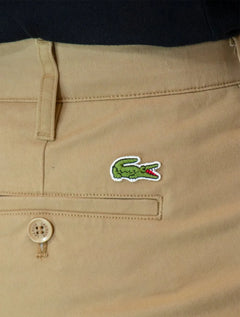 Bermuda Lacoste Masculina Sarja Slim Cotton Stretch Bege