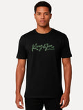 Camiseta King & Joe Premium Maculina Signature Logomania Estd 2013 Preto