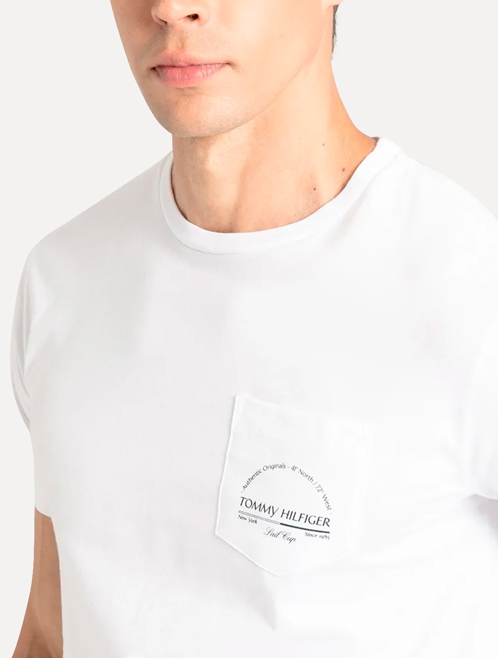 Camiseta Tommy Hilfiger Masculina Arch Pocket Branca