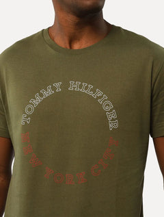 Camiseta Tommy Hilfiger Masculina Monotype Roundle Logo Verde Militar