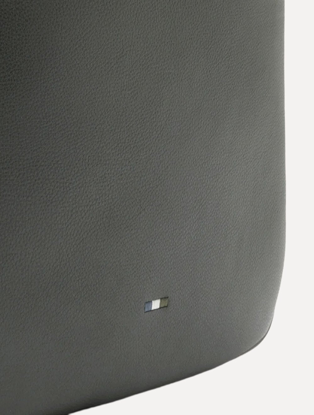 Mochila Reserva Oslo Parma Cinza Escuro