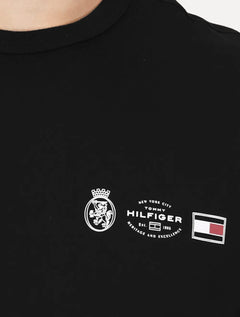 Camiseta Tommy Hilfiger Masculina Regular Small Crest Outline Preta