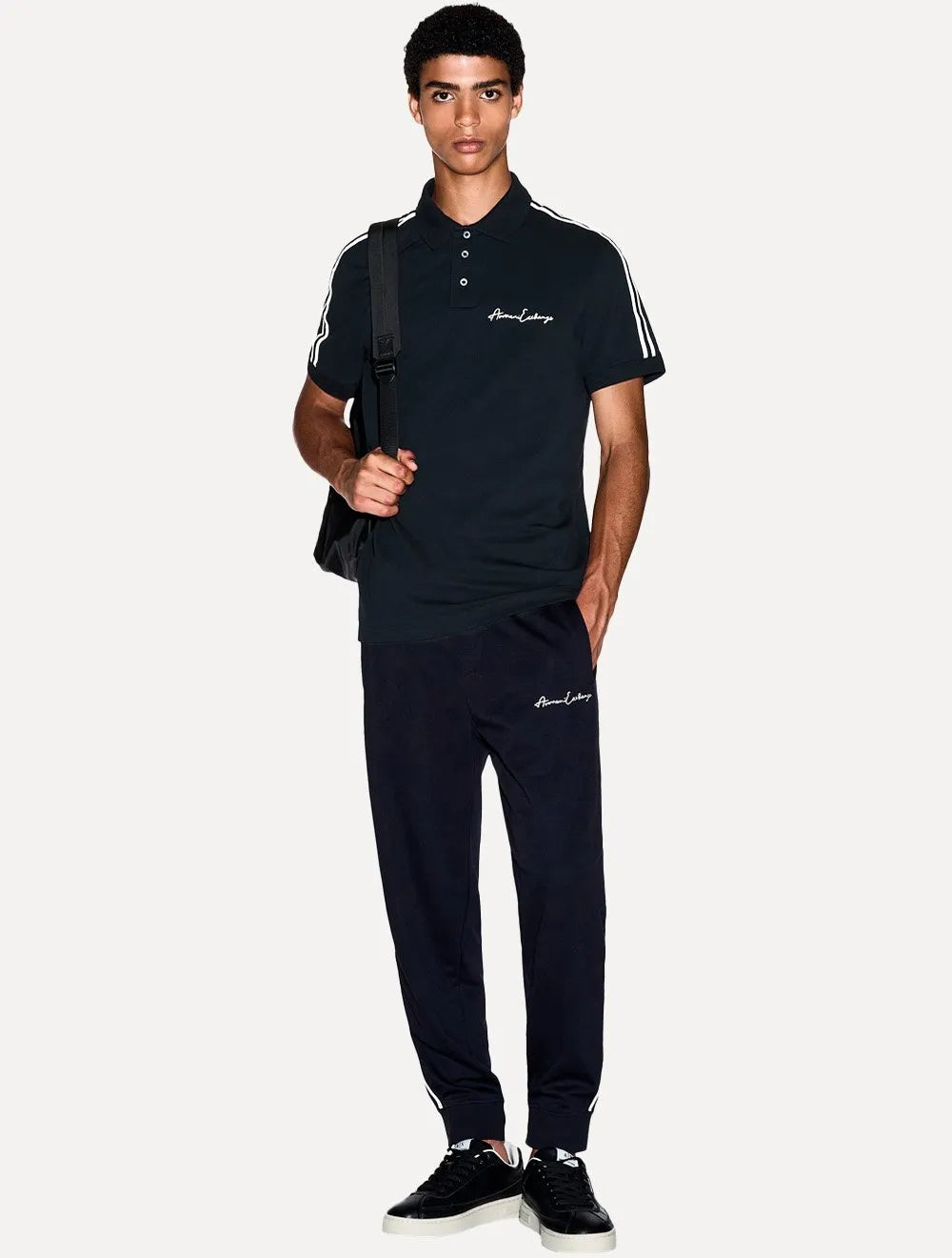 Polo Armani Exchange Masculina Regular Fit Logo Signature Azul Marinho
