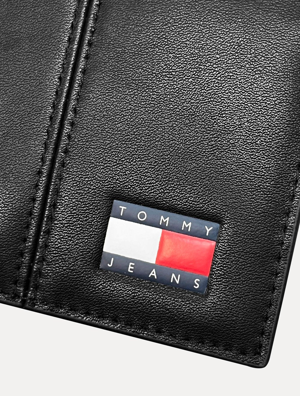 Carteira Tommy Jeans Heritage Coin Couro Preta