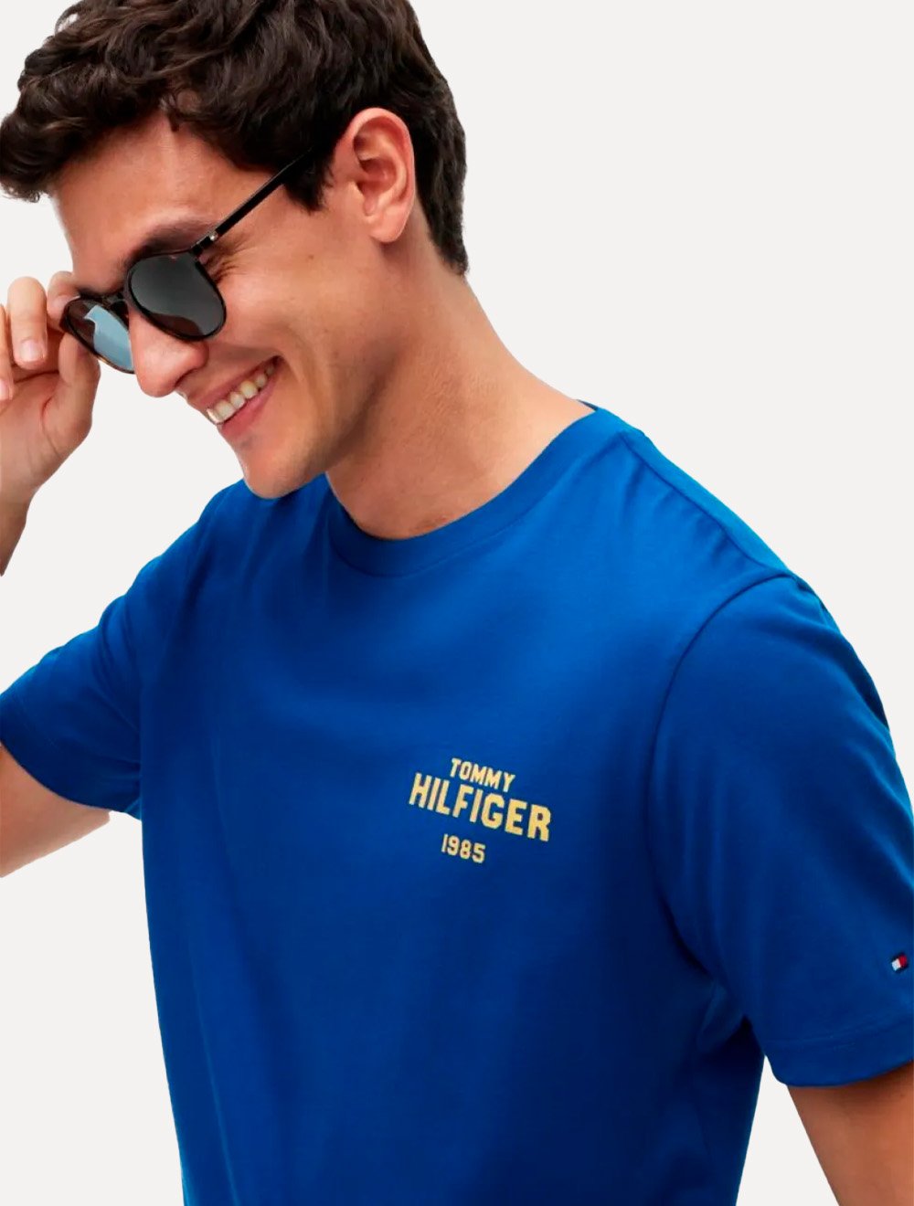Camiseta Tommy Hilfiger Masculina 1985 Chest Print Azul