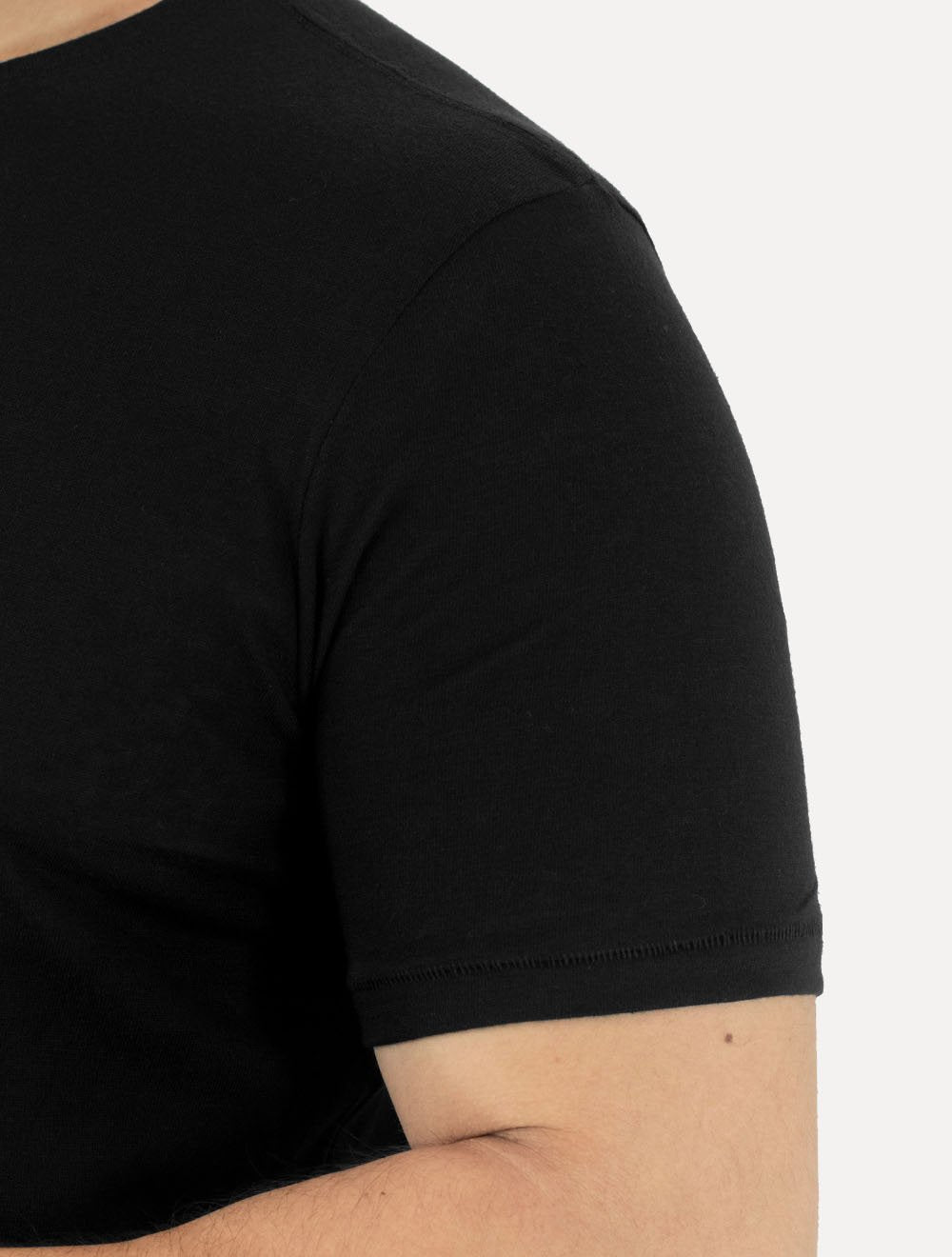 Camiseta Osklen Masculina Slim Light E-basics II Preta