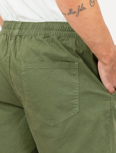 Bermuda Dudalina Masculina Sarja Elástico Algodão Verde Escuro