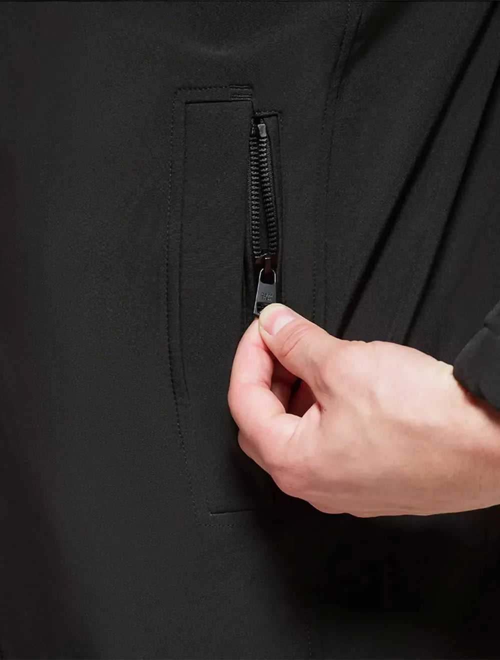 Jaqueta Calvin Klein Hooded Clássica Preta
