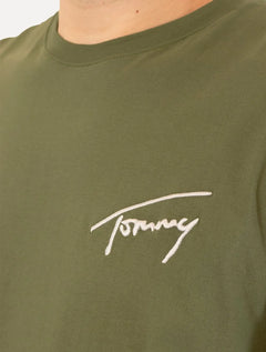 Camiseta Tommy Jeans Masculina Embroidered Signature Verde Militar