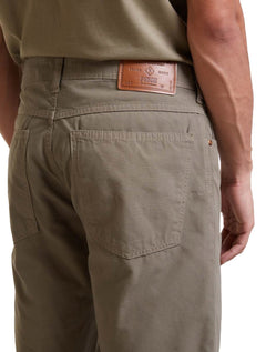 Bermuda Forum Masculina Sarja Paul Slim Verde Militar