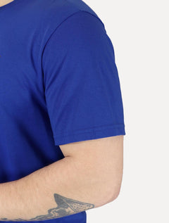 Camiseta Tommy Jeans Masculina Core Linear Gold Logo Azul Royal