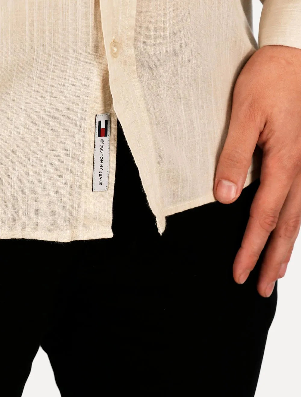 Camisa Tommy Jeans Masculina Regular Linen Blend Pocket Areia Mescla