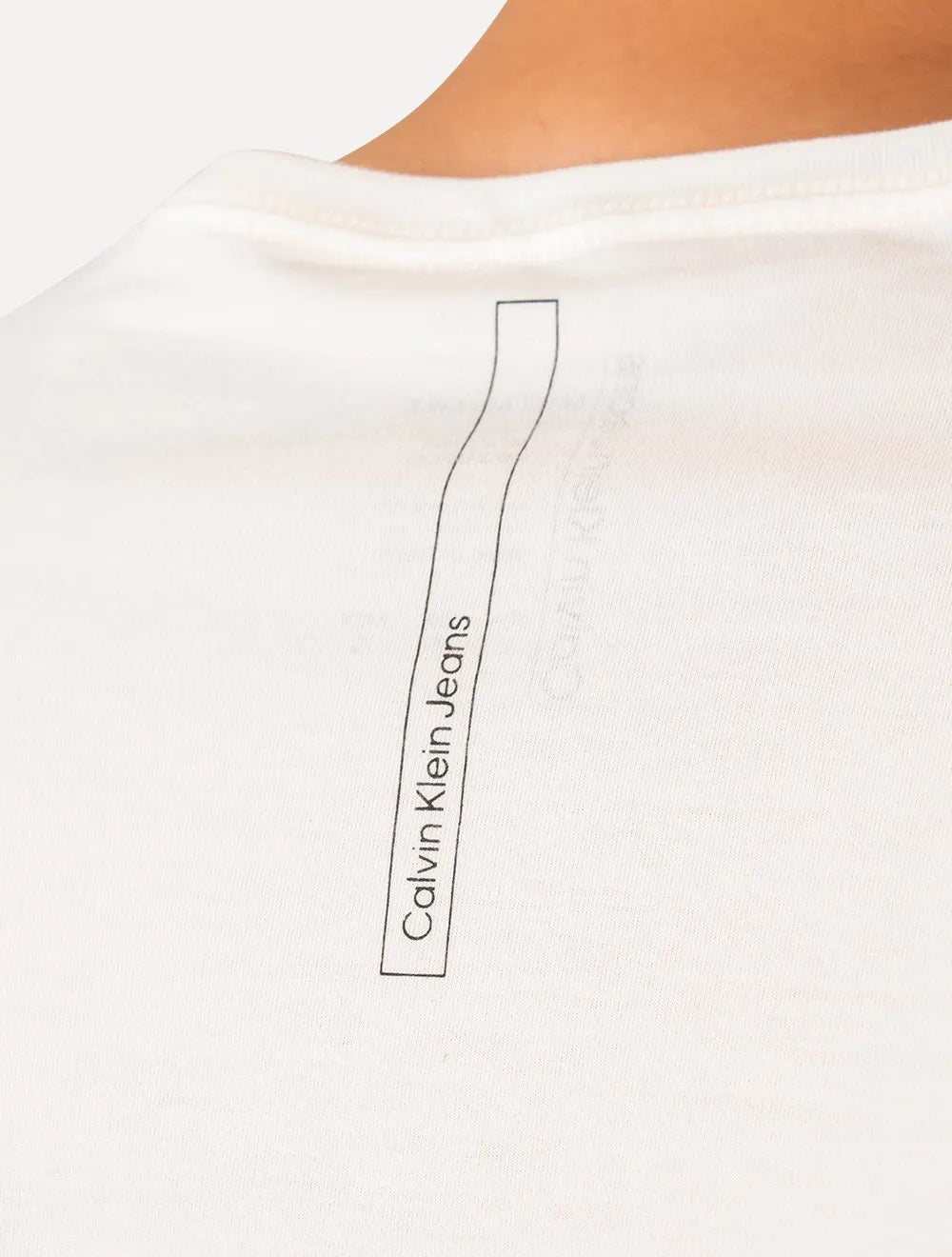 Camiseta Calvin Klein Jeans Naturals Outline CK Logo Off-White