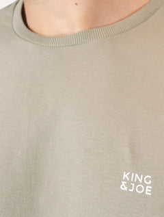 Camiseta King & Joe Masculina Manga Longa Basic Light Small Logo Cinza Médio