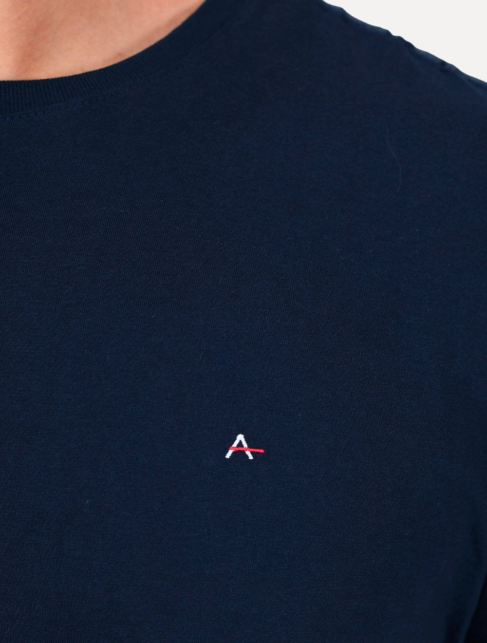 Kit Camisetas Aramis | Masculina Basic Lisa Branca/Azul Marinho