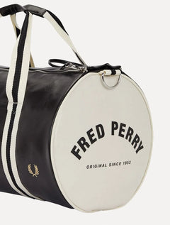 Bolsa Fred Perry Masculina Classic Barrel Preta/Off-White