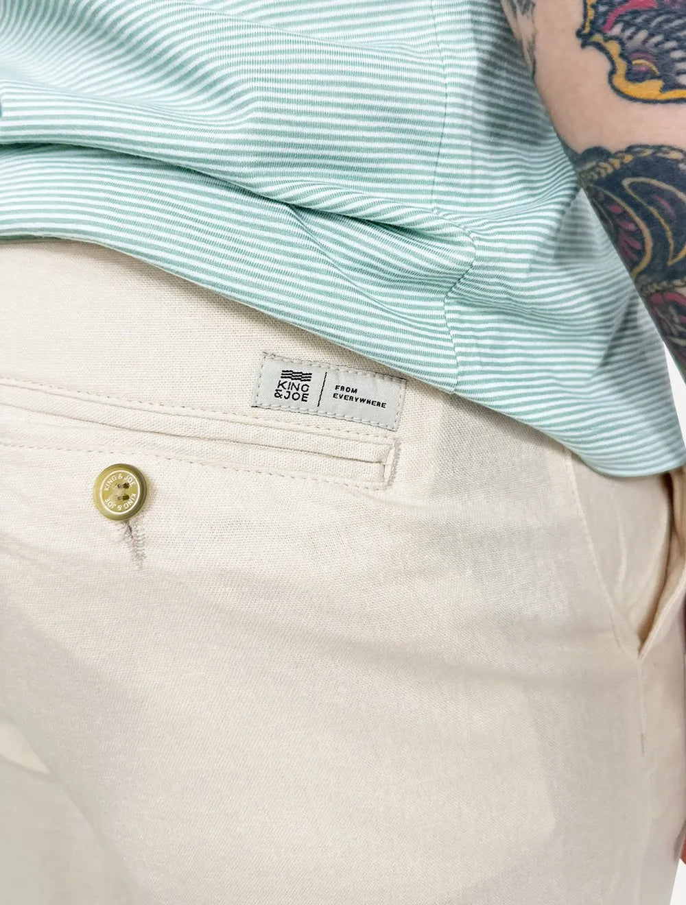 Calça King & Joe Sarja Masculina Slim Linho Buttons Areia