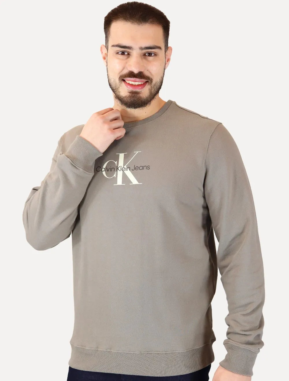 Moletom Calvin Klein Jeans Masculino Crewneck Logo New RE Issue Cáqui Médio