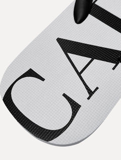 Chinelo Calvin Klein Swimwear Serif Font Logo Branco