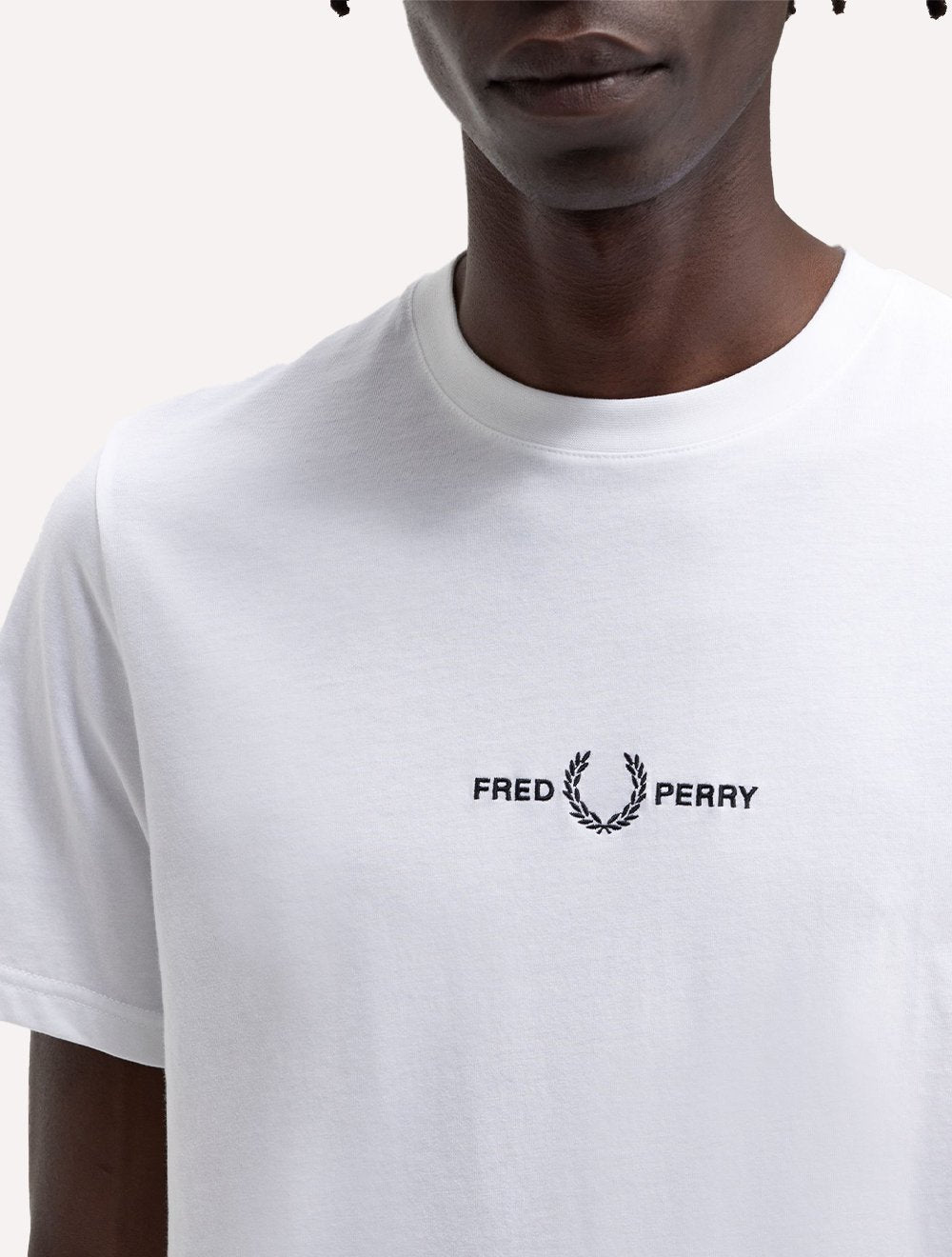 Camiseta Fred Perry Masculina Regular Embroidered Graphic Branca