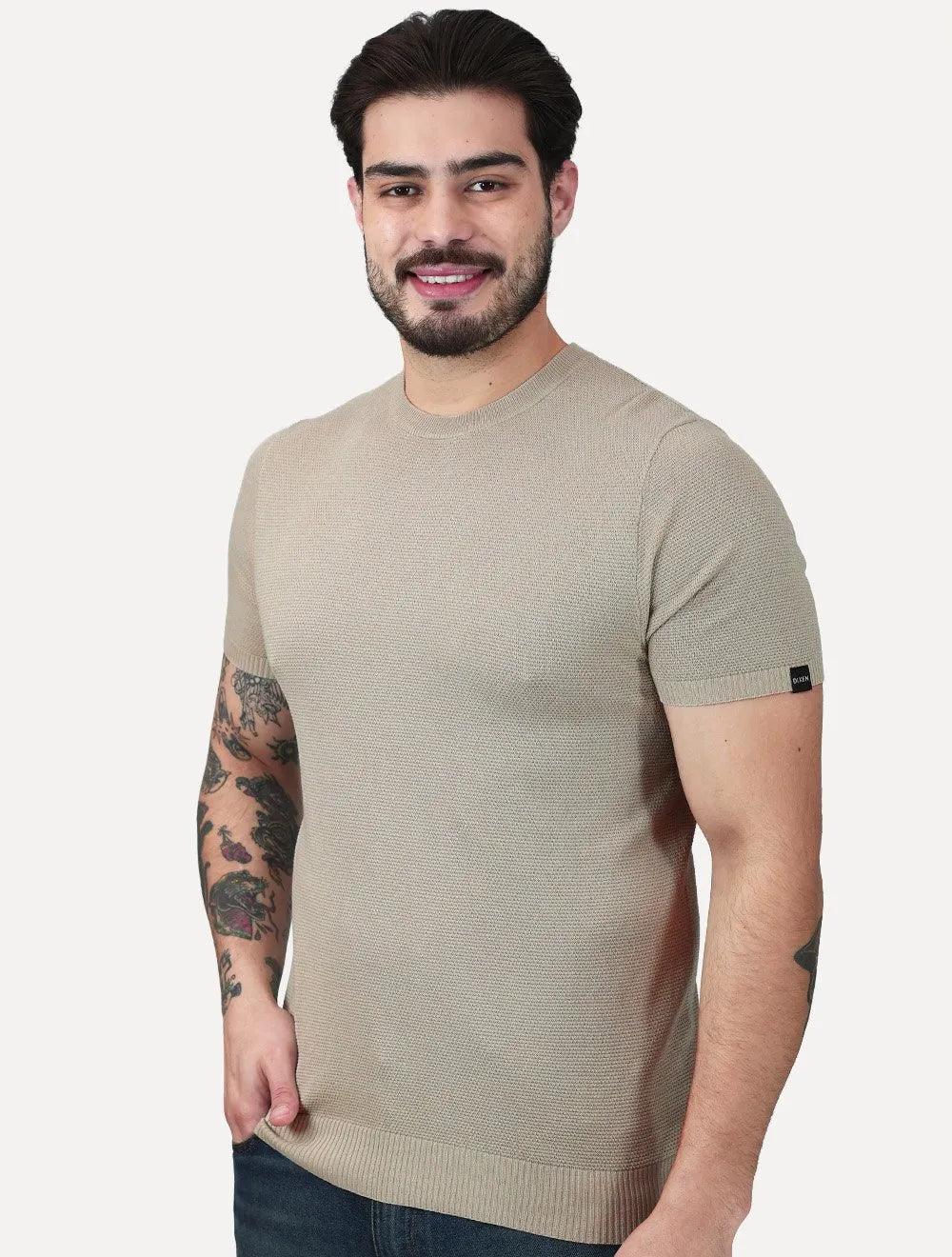 Camiseta Dixen Masculina Tricot Manga Curta Textura Pontilhada Gola Careca Areia