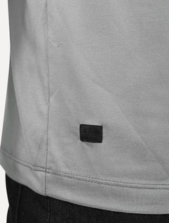 Camiseta King & Joe Travel Pack Tech Anti Odor Cinza