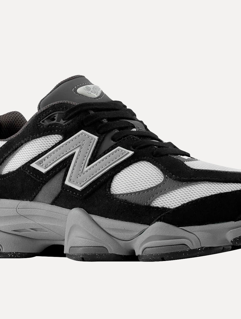 Tênis New Balance 9060 Cinza/ Preto