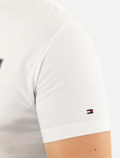 Camiseta Tommy Hilfiger Masculina Regular Printed Badge Color Branca