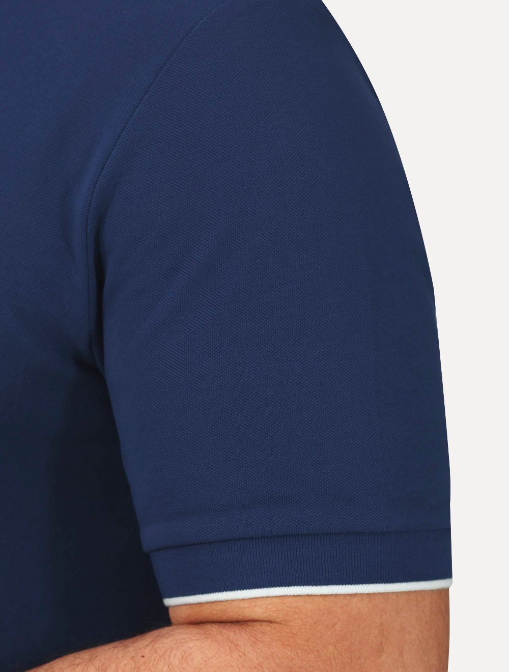 Polo Armani Exchange Masculina Regular Fit Dark Logo Icon AX Azul Royal