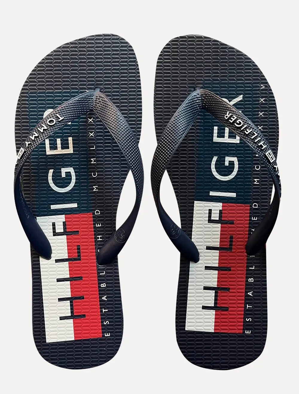 Chinelo Tommy Hilfiger Silk Flag Logo Beach Rubber Azul Marinho