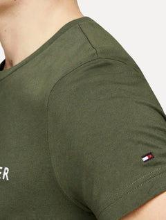 Camiseta Tommy Hilfiger Core Logo Tee Verde Musgo
