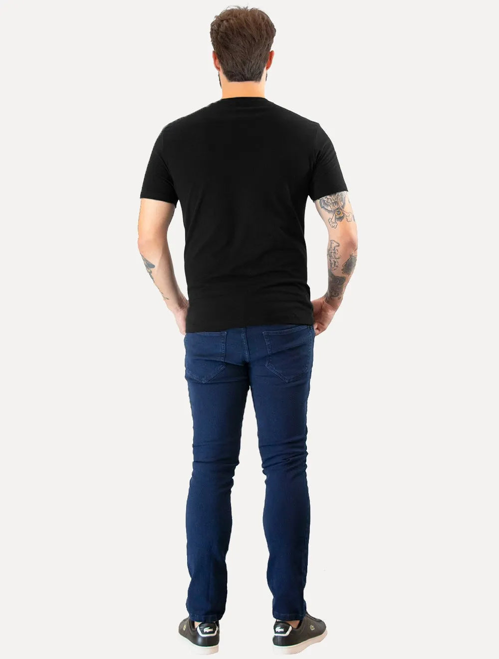 Kit Camisetas Guess | Masculina Bordado Peito Preta/Branca