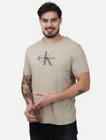 Camiseta Calvin Klein Jeans Masculina New Re Issue Frontal Cáqui Claro