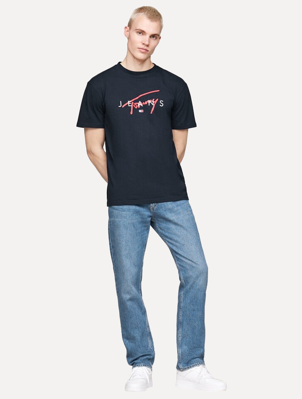Camiseta Tommy Jeans Masculina Regular Signature Twist Logo Tee Azul Marinho