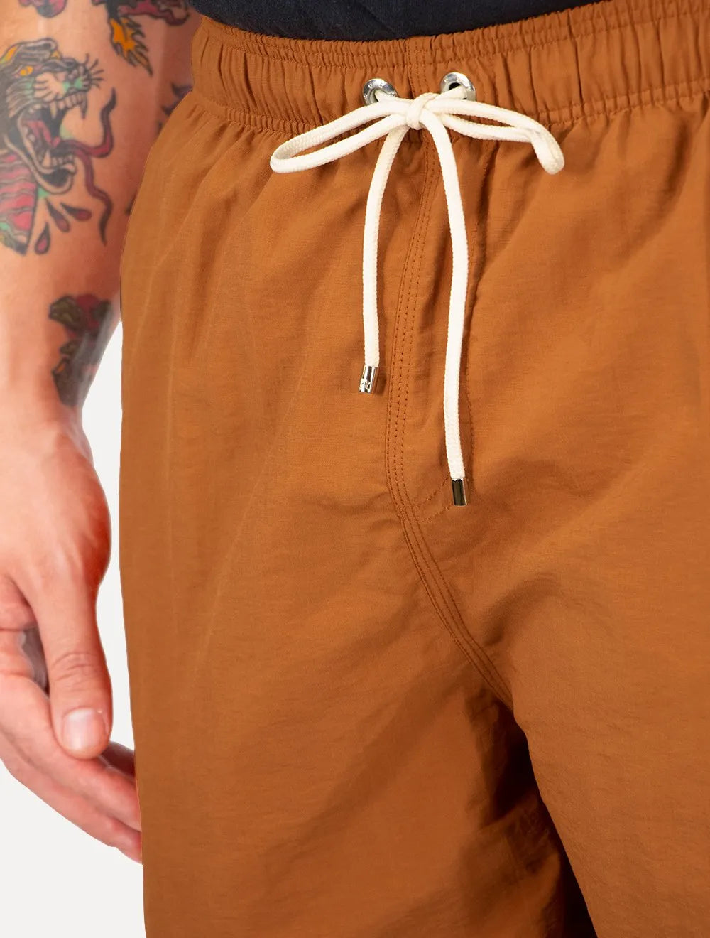 Short Reserva D'Água Beachwear Liso Premium Marrom Claro